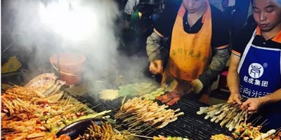 秦皇島燒烤店油煙熏人問題得解決,居民表示：太滿意了！